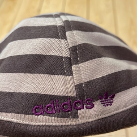 Adidas hat - Picture 3 of 4